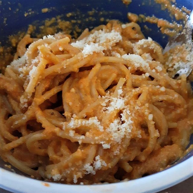 Creamy Roasted Tomato & Red Pepper Pasta Sauce